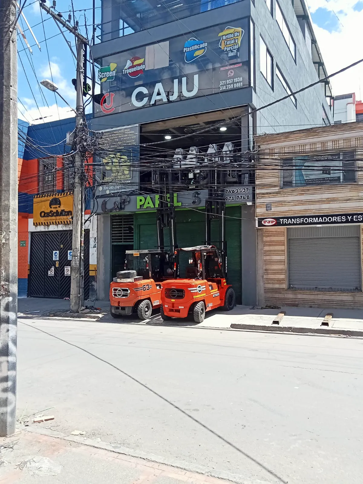 Montacargas NG en servicio 3
